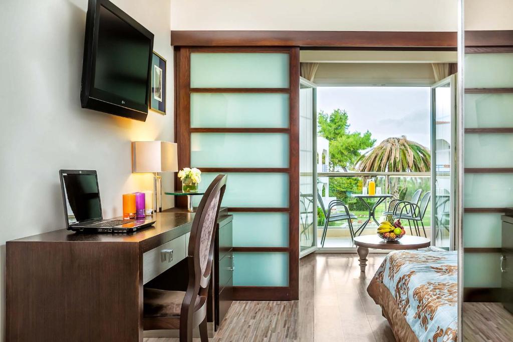 Elinotel Apolamare Hotel - 19