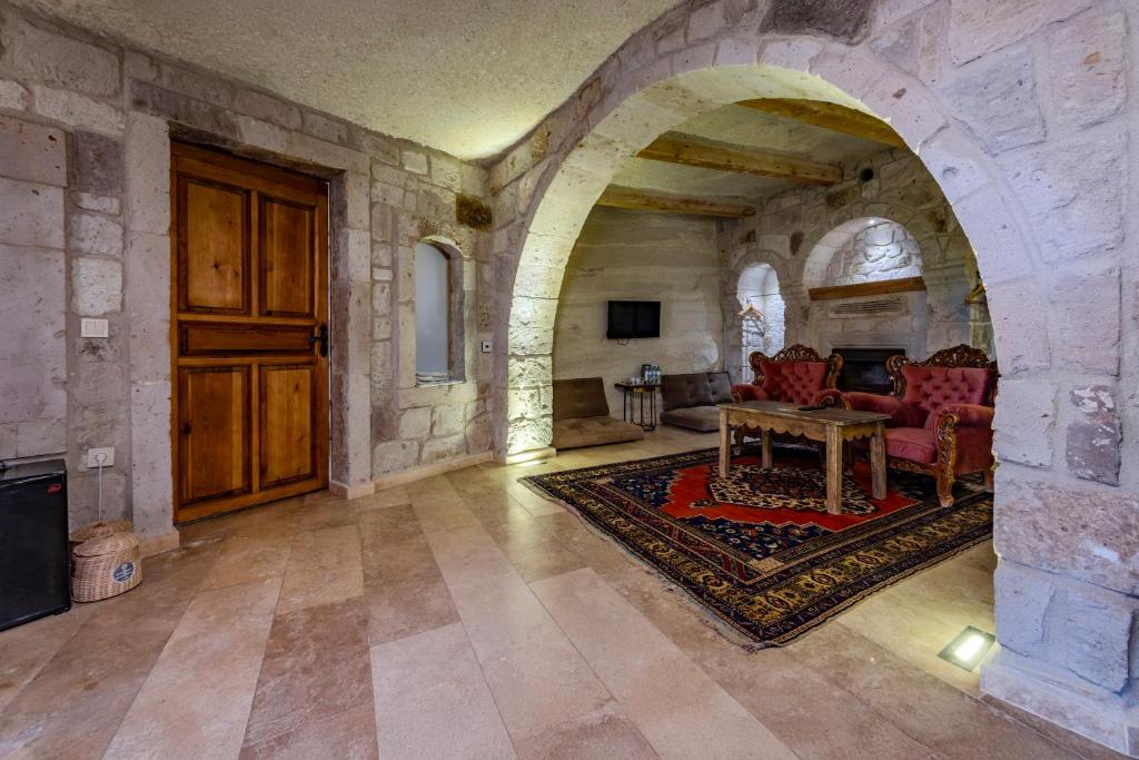 Panoramic Cave Hotel - 18