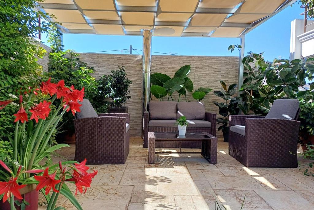 Melinta Stay - Apartment near Athens Airport & Rafina Port