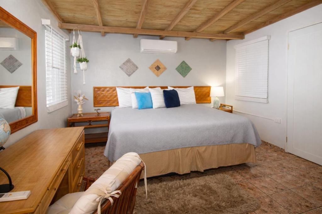 En eller flere senge i et værelse på Casa Isabel