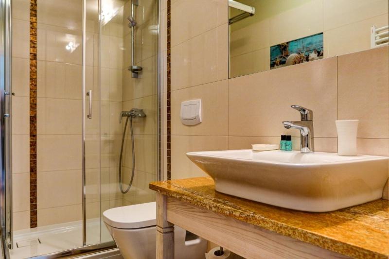 OW Krakus I - pokoje i domki - 4