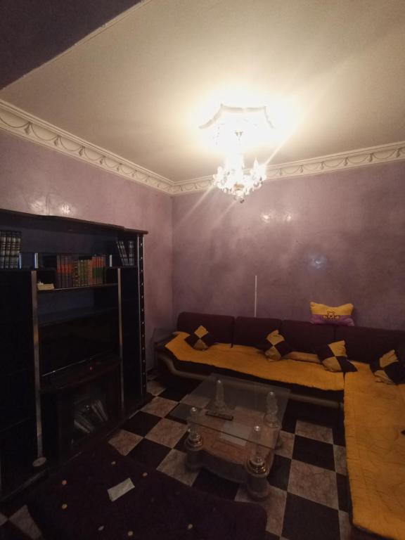 a living room with a couch and a table at Tetuan in Tétouan