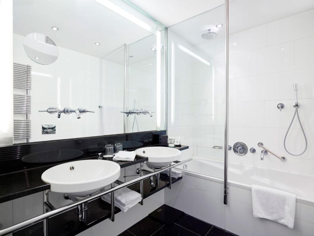 Ambassade Hotel - Superior Split-level Kamer Met Kanaalbeeld