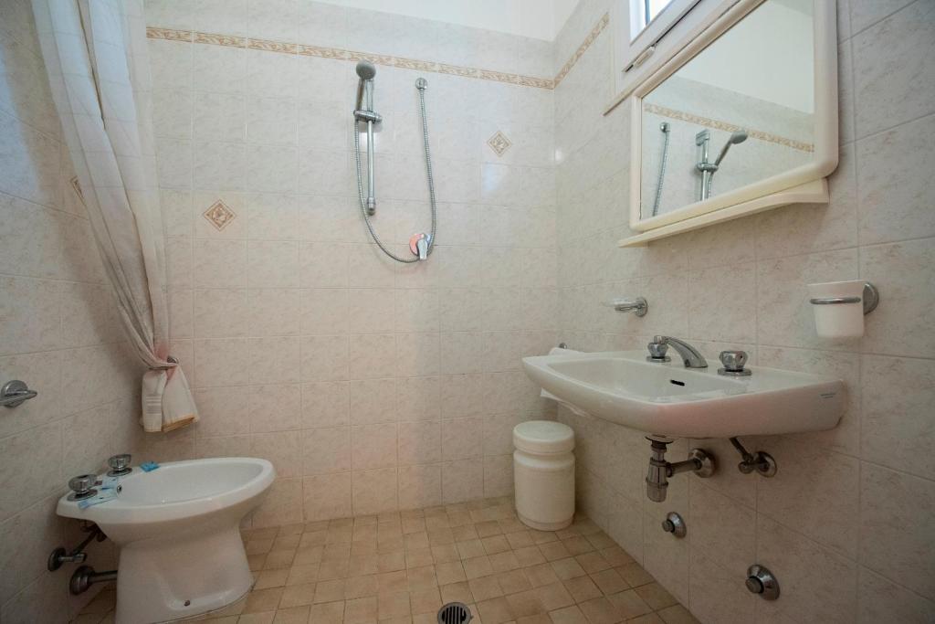 Koupelna v ubytování Hotel Settebello B&B