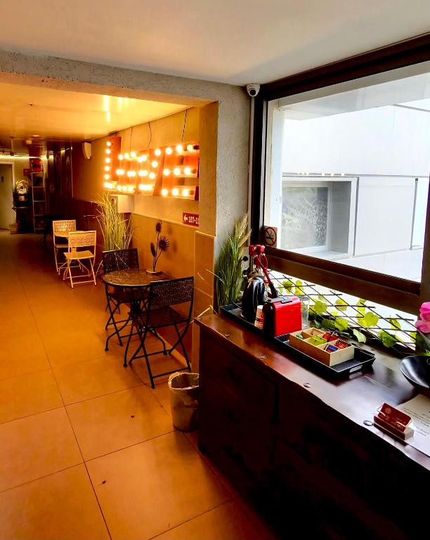 Menjar a l'hotel o a prop