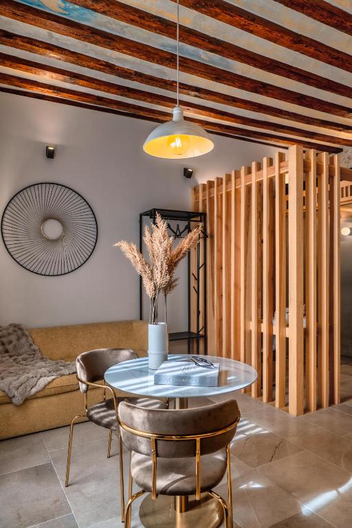 LOS MERCADERES Balneum Suites - Superior Suite