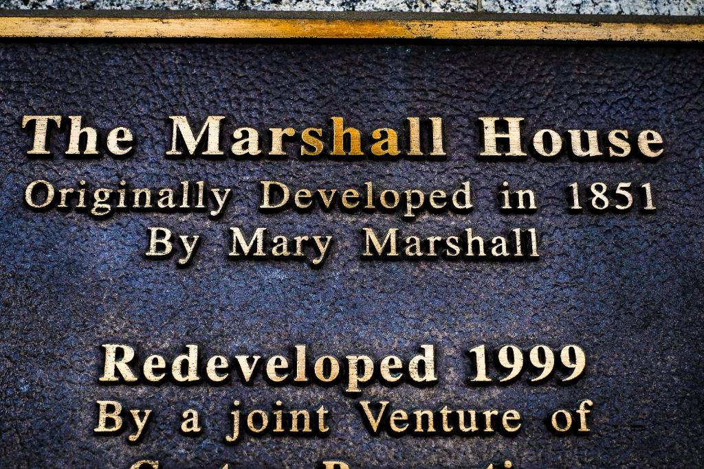 The Marshall House photo