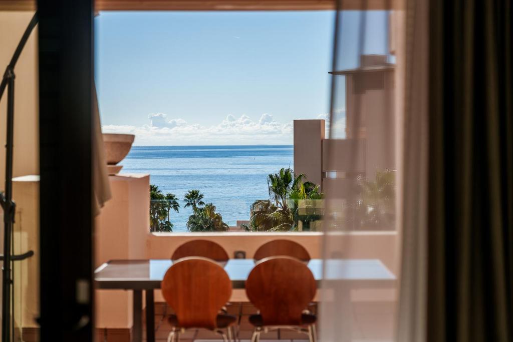 Exclusive 3 Bedroom Sea View Apartment with Private Pool Bahía de la Plata