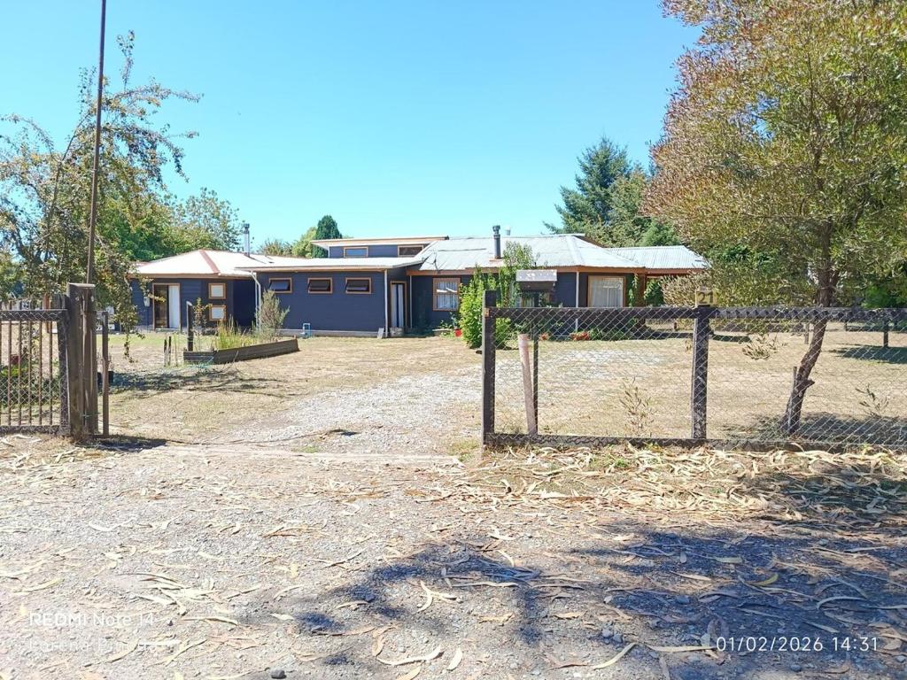 Large house in Cuyán