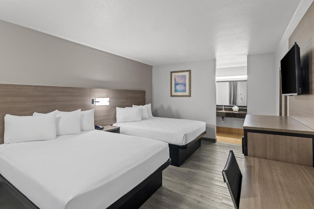 Americas Best Value Inn Austin photo