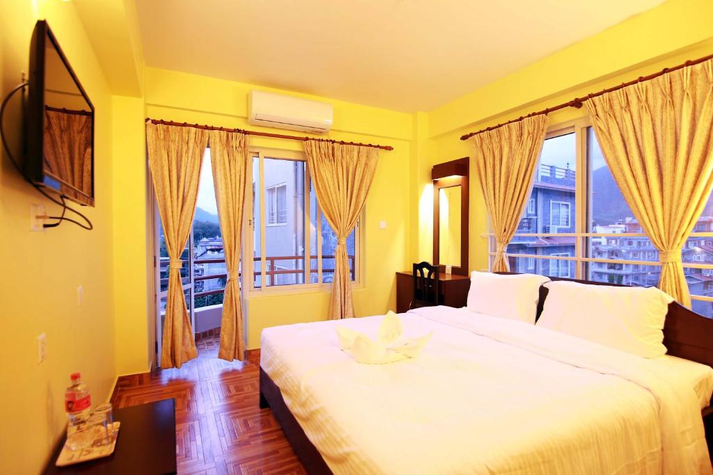 Televisyen dan/atau pusat hiburan di My Hotel Pvt Ltd