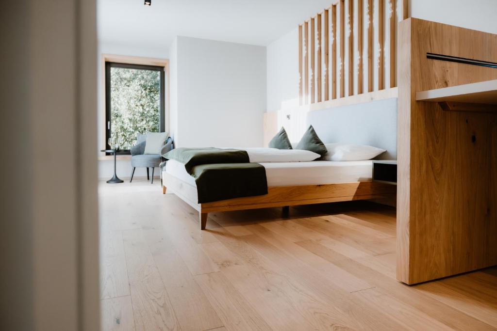 Stricker Aparthotel - Apartment With Balcony