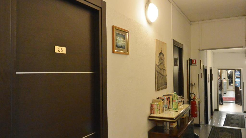 Fotografie z fotogalerie ubytování Hotel Arno v Miláně