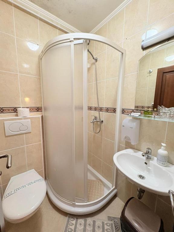 Garni Hotel Bokeška Noć - 1