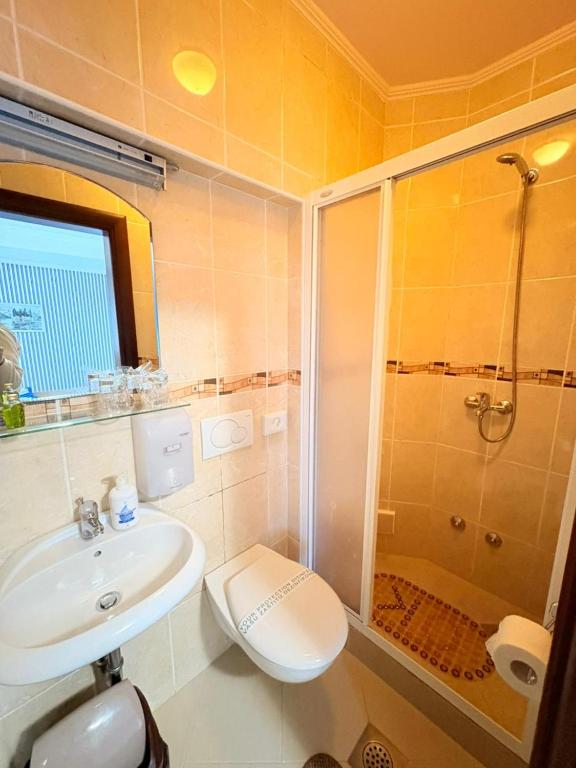 Garni Hotel Bokeška Noć - 17