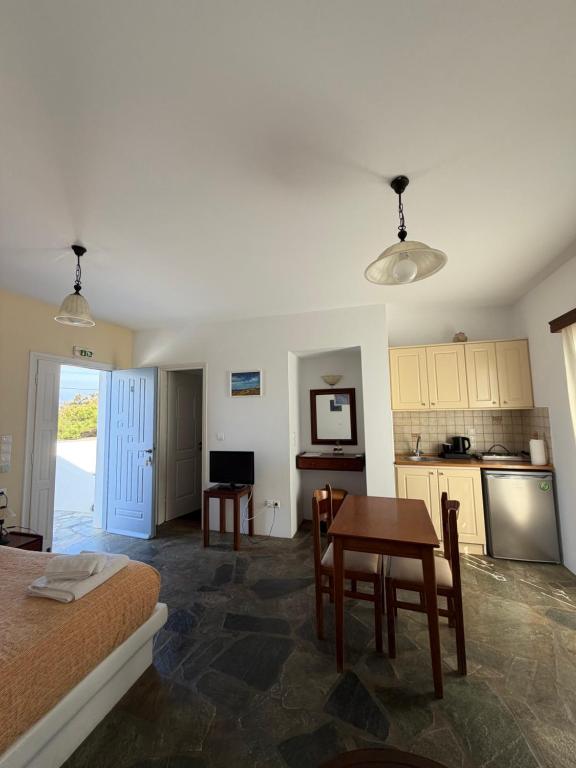 Anatoli Apartments - 17