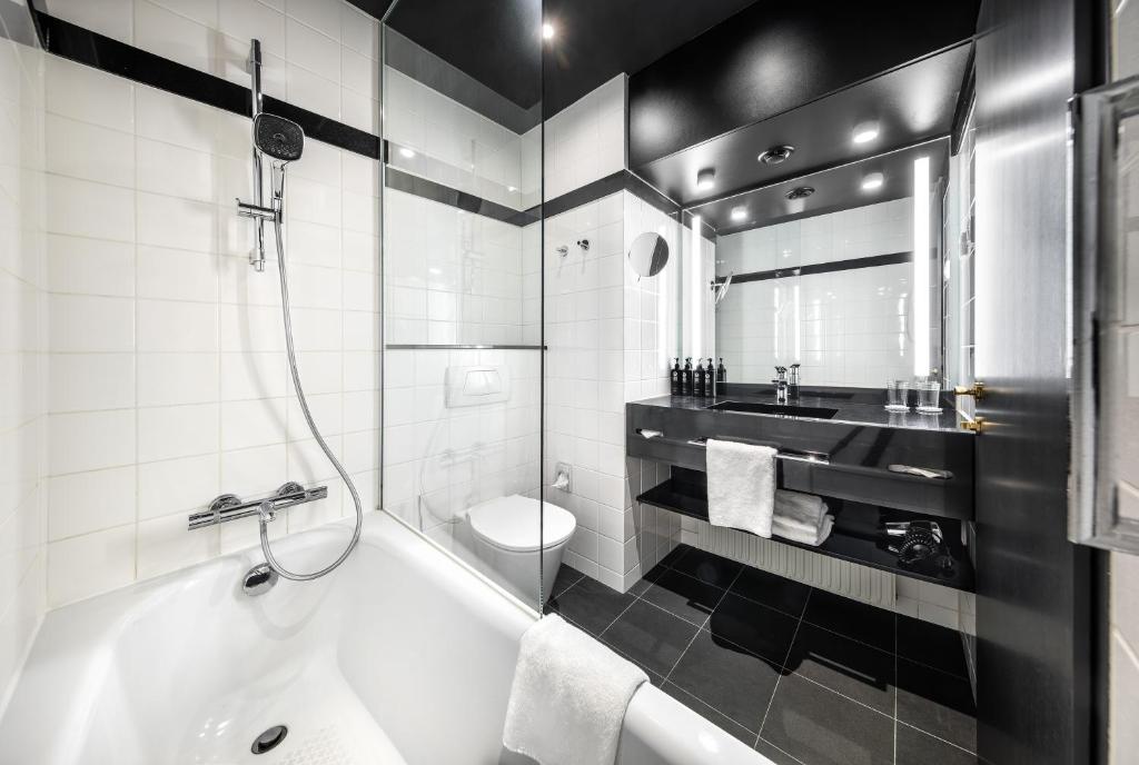 Diplomat Hotel Prague - 8