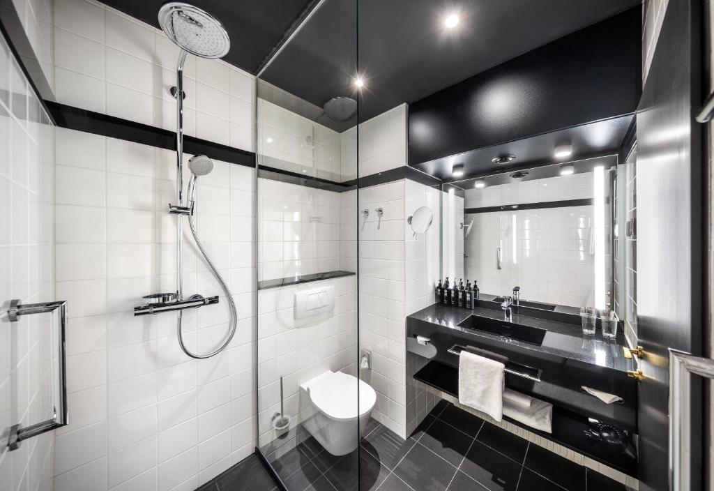 Diplomat Hotel Prague - 17