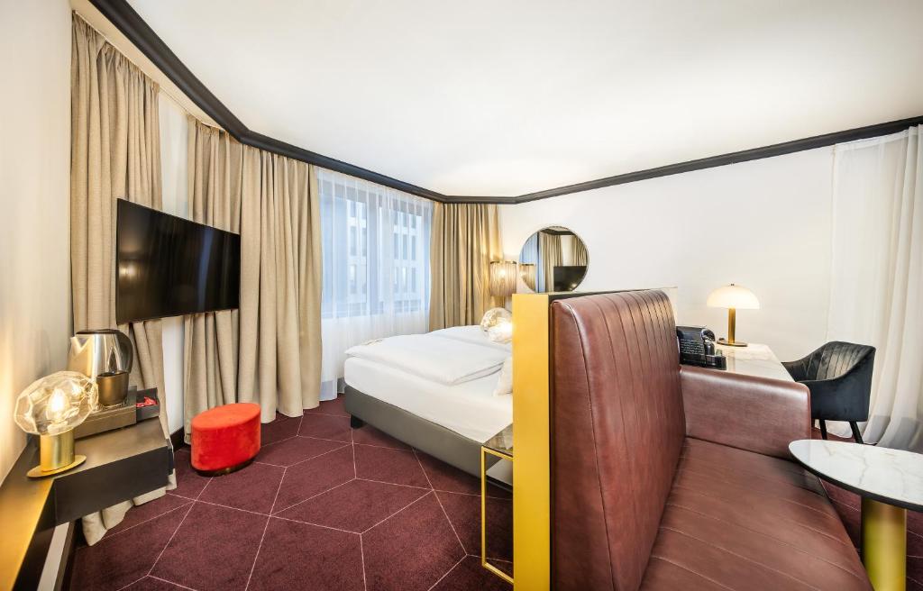 Diplomat Hotel Prague - 12