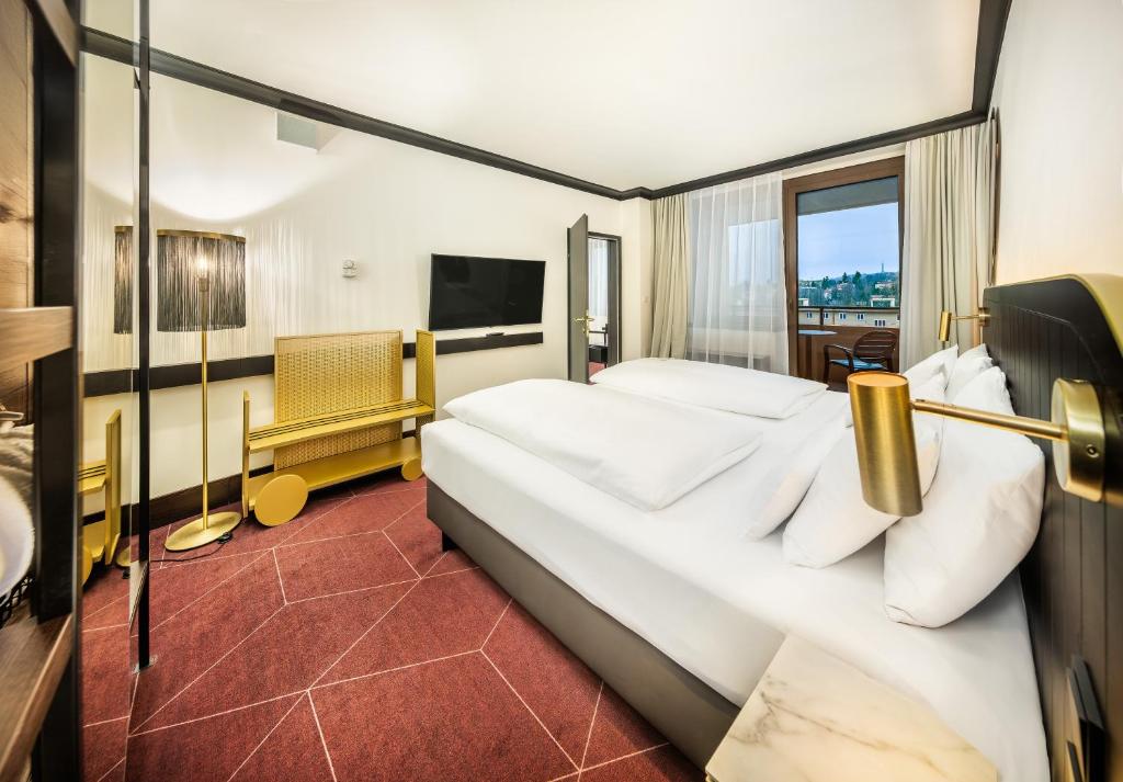 Diplomat Hotel Prague - 13