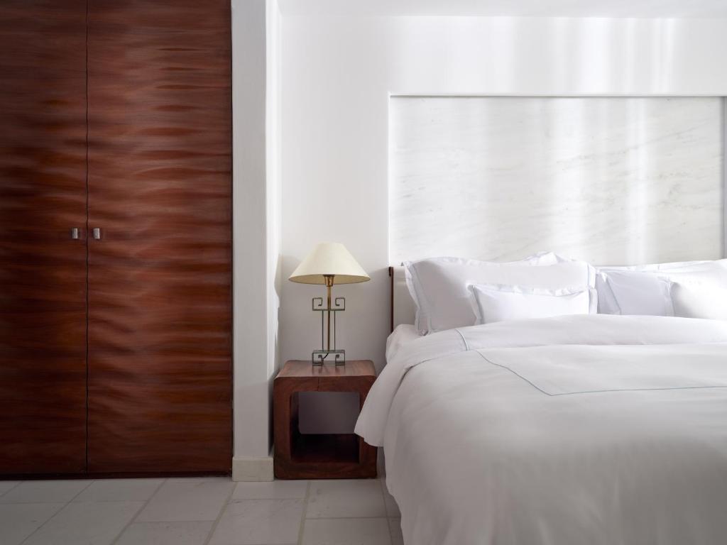 Belvedere Mykonos - Main Hotel - The Leading Hotels of the World photo 4