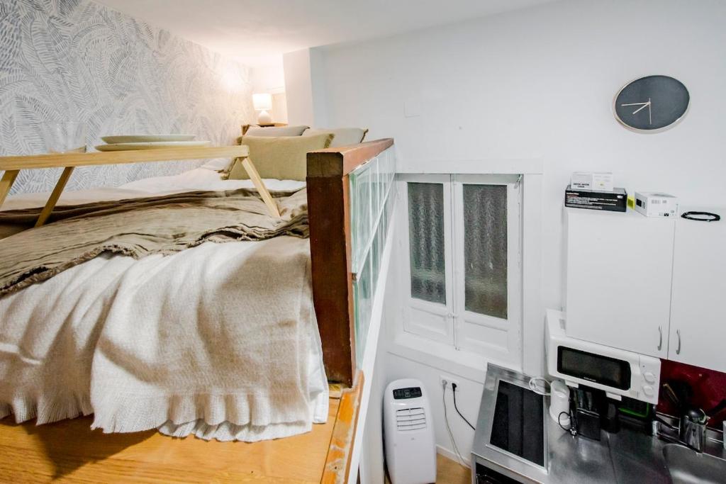 Private Apartment in La Latina