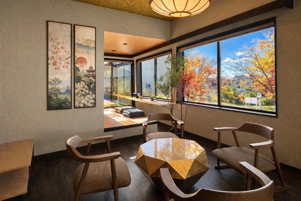 Kamiya Resort Kanazawa Katamachi -Haku- 加美屋リゾート金沢片町箔-Haku-