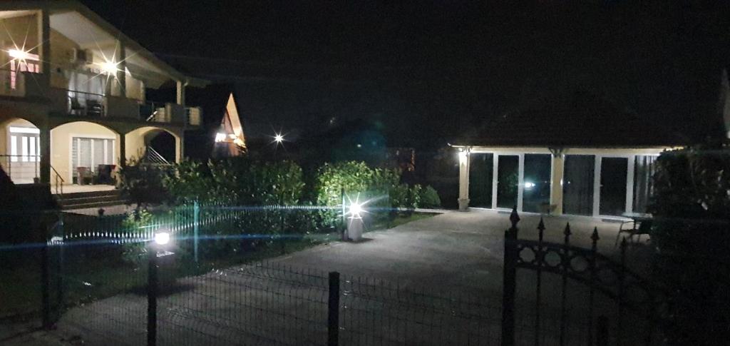 Cozzy apartment near the Aiport Podgorica - 13