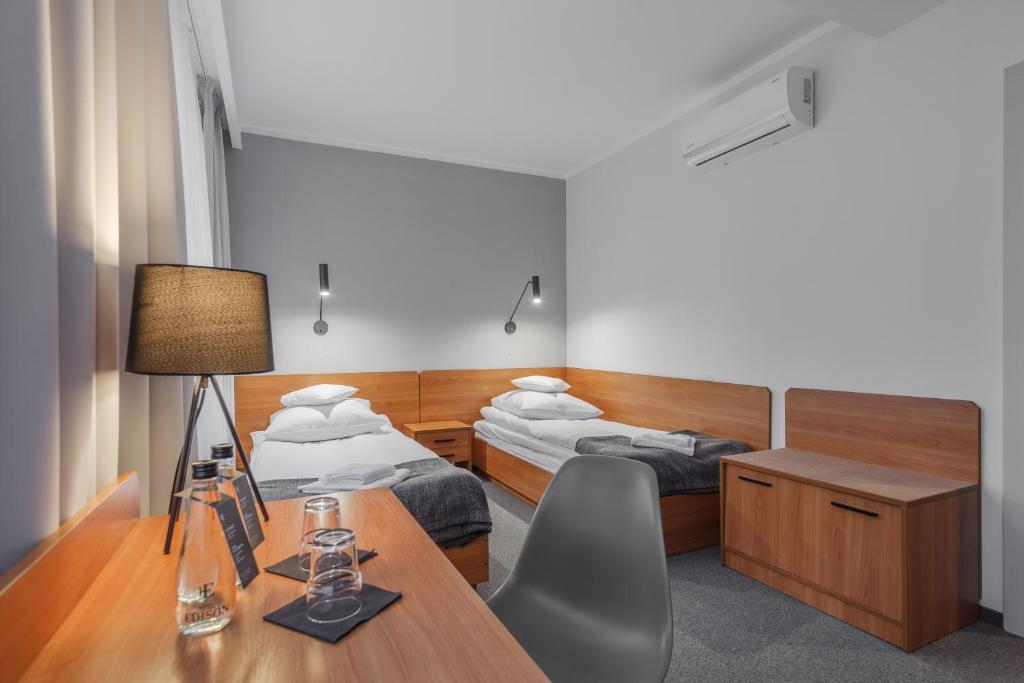 Posezení v ubytování Hotel Edison Poznań Lotnisko Ławica