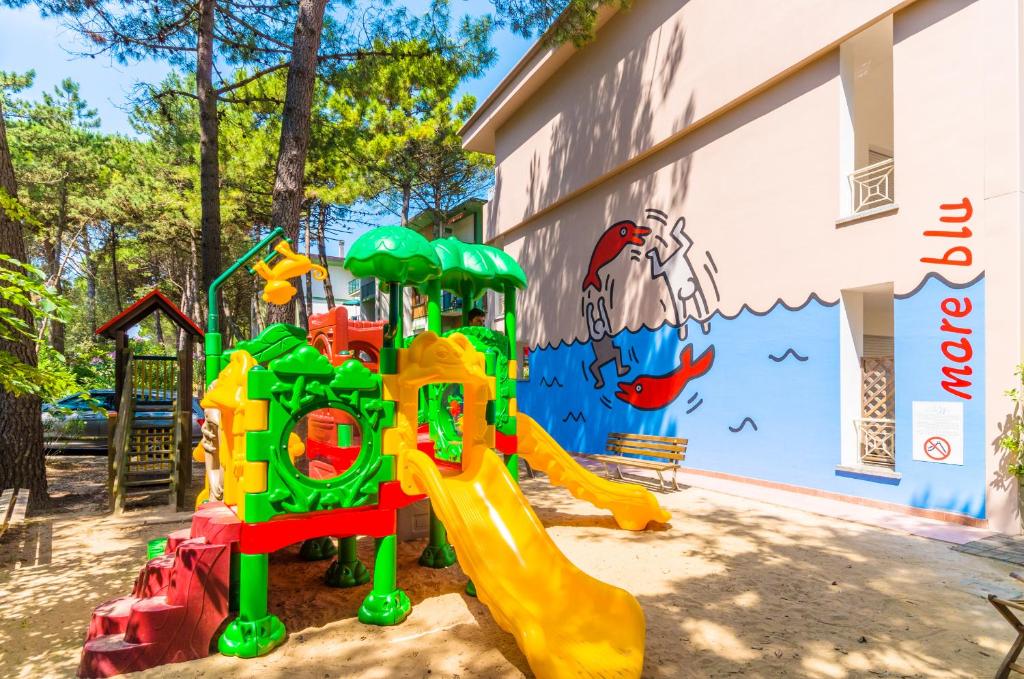 Детская игровая зона в Villaggio Mare Blu