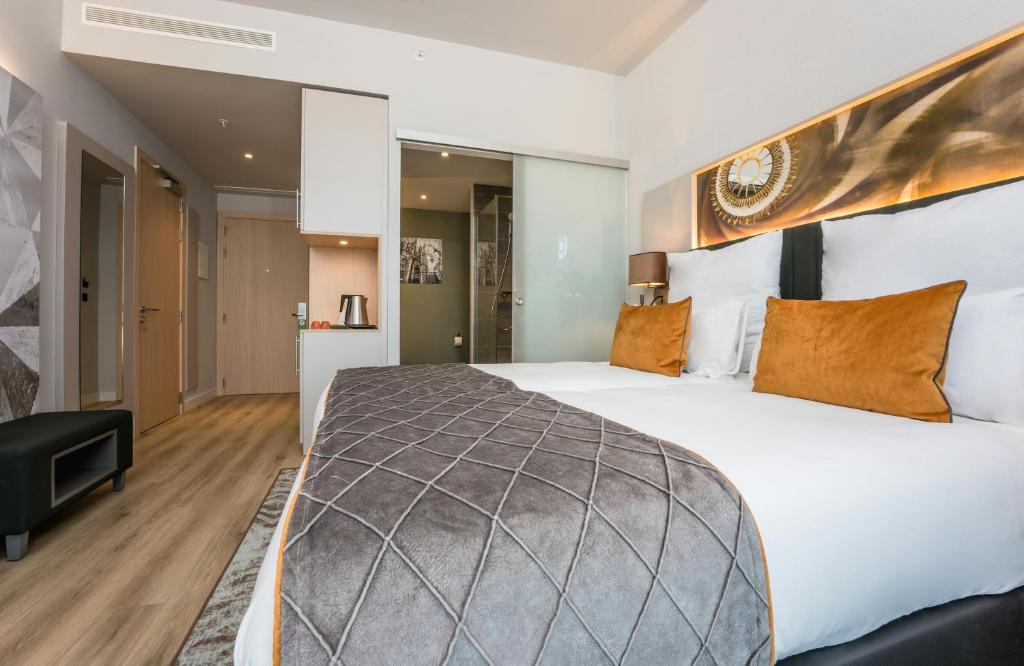 Leonardo Royal Hotel Barcelona Fira - 6