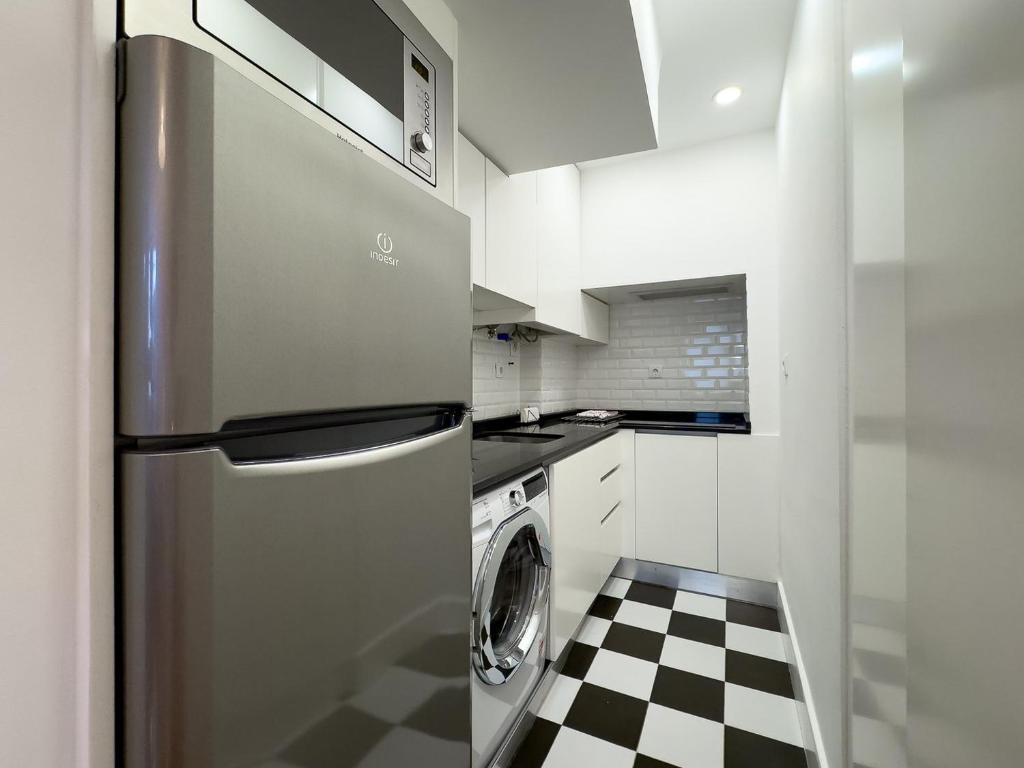 Olarias 2 bedroom perfect to share near the Castle