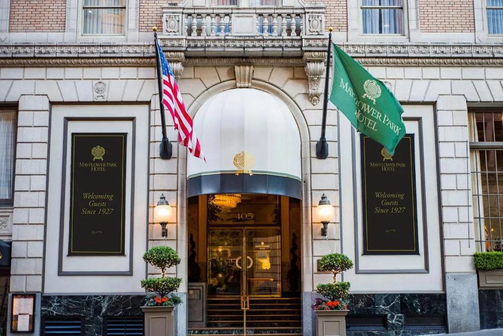 Mayflower Park Hotel in Seattle