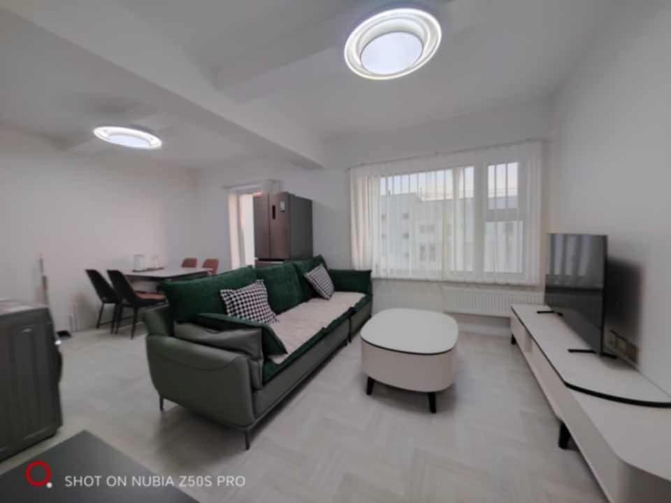 BW Service Apartment