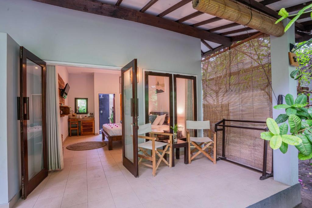 Bale Sampan Boutique Bungalows - 3