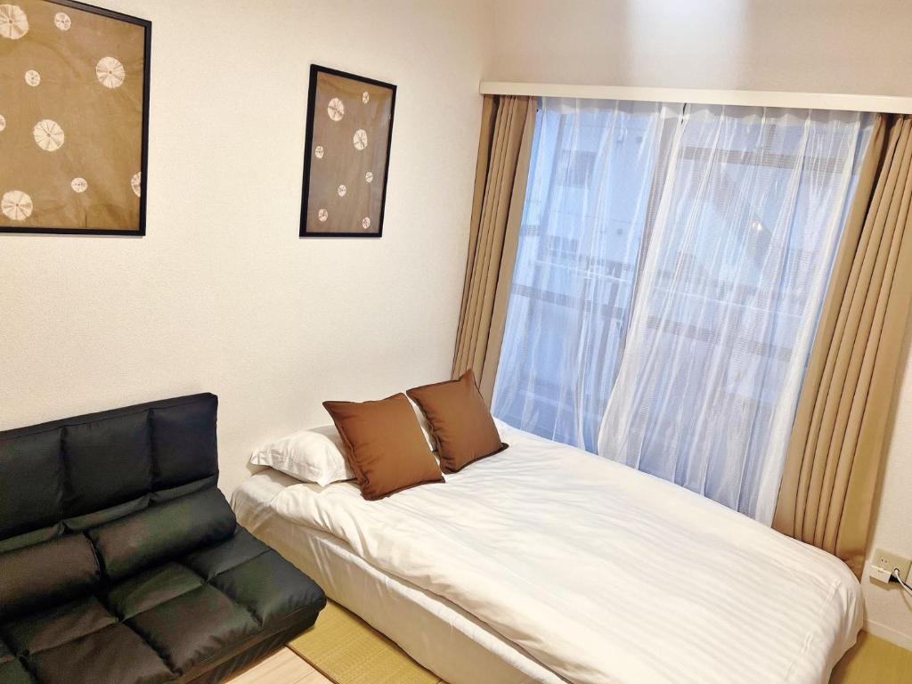 Sakura Dori Convenient Location Near Ikebukuro 1 to 4 Guests 4 Min to Ikebukuro 10 Min to Shinjuku 14 Min to Shibuya