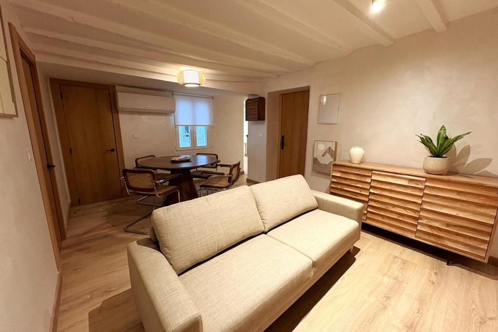 Apartamentos Loliqui 9 - 3B
