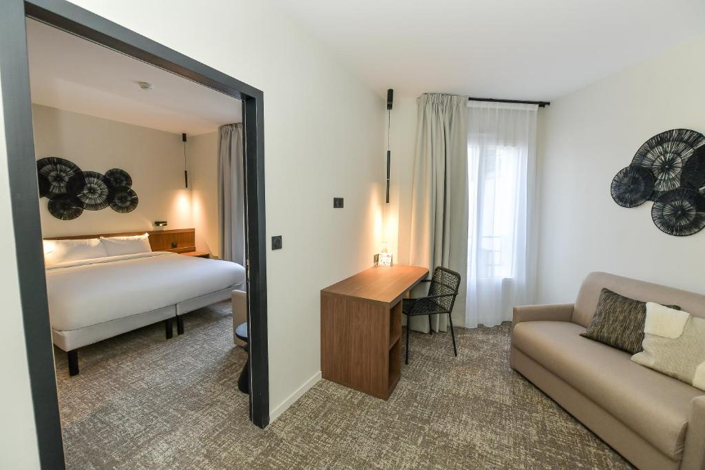 Hotel Rivella - The Originals Boutique - Family Suite