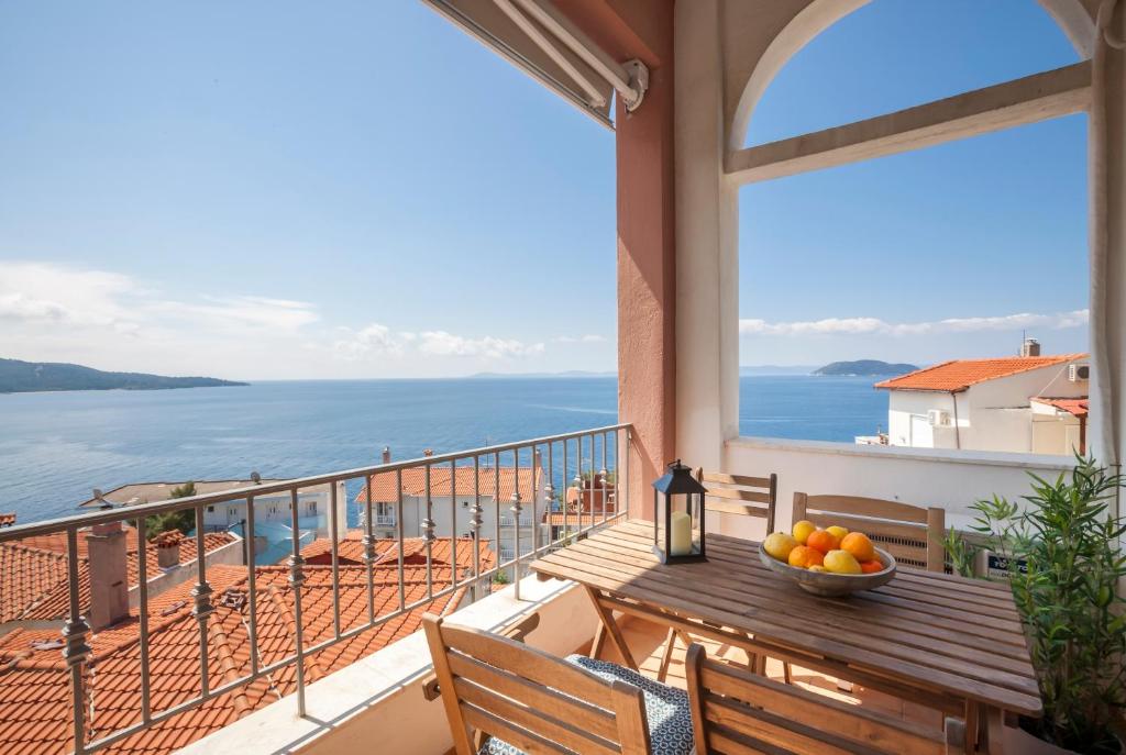 Kanonika Homes Stunning Sea View Apartment