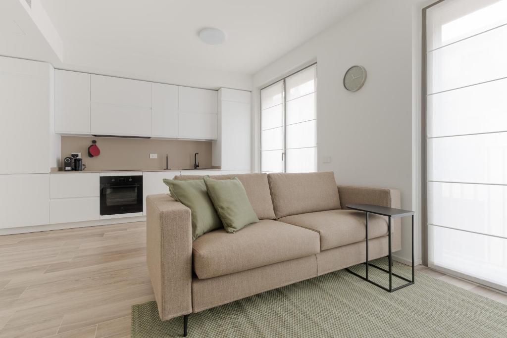 GuestHost - Modern Apartments In Milano Moscova