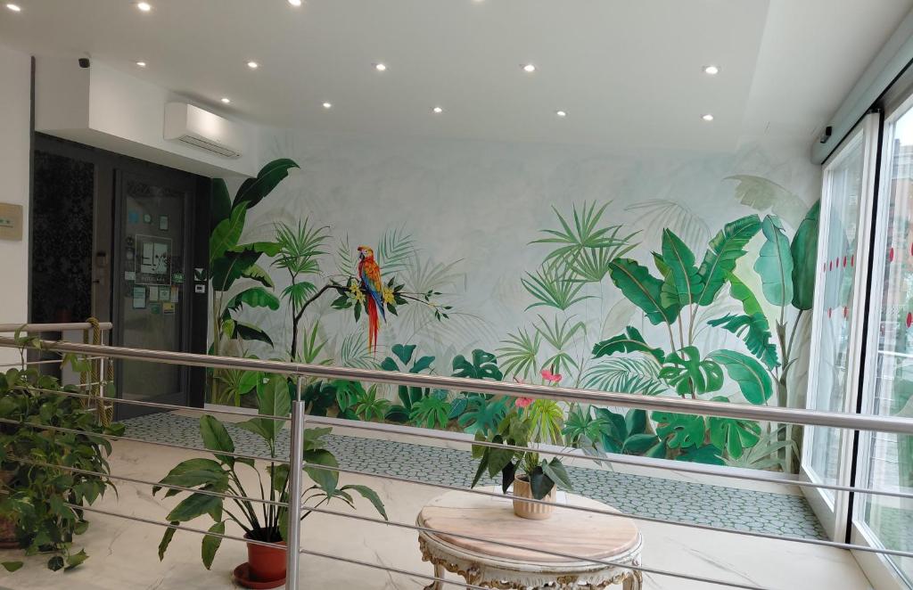 Hotel Elys