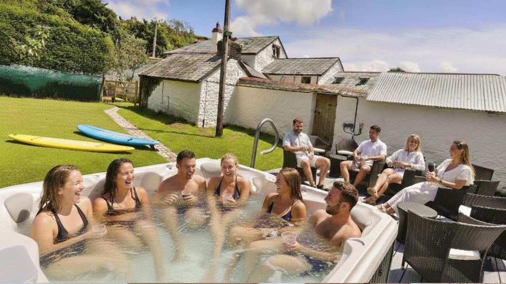 SAUNTON GRANGE 7 Bedrooms - Housity