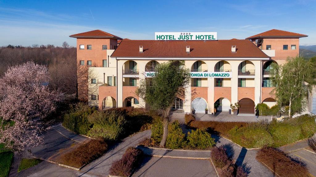 Just Hotel Lomazzo Fiera - Housity