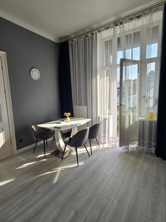 Apart Flat One Room photo 4