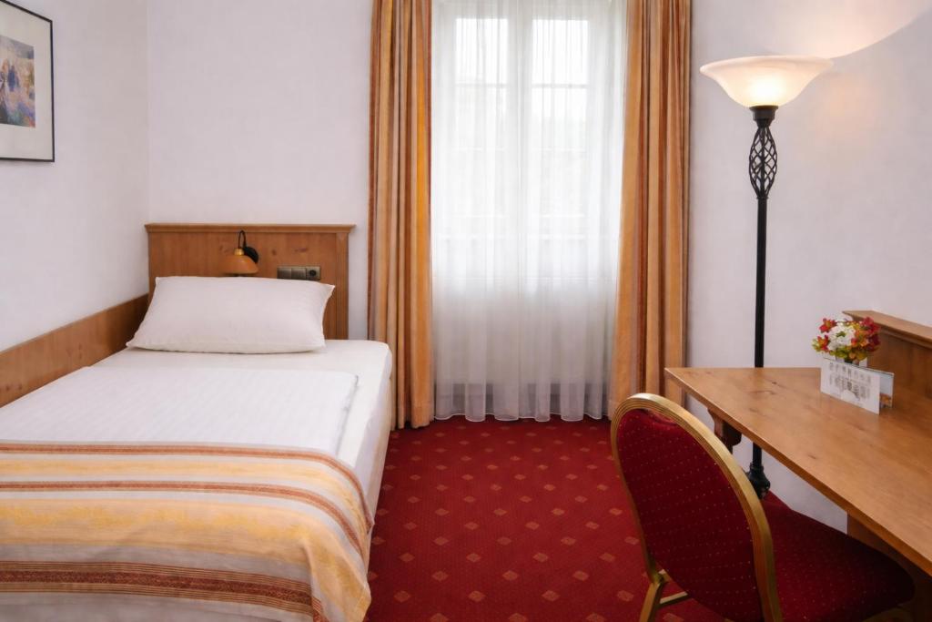 Gasthof Klement - Single Room