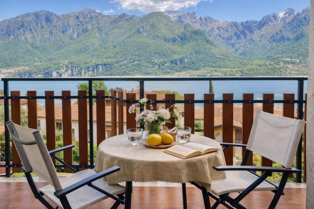 Lake Como Lilla Apartment - Housity