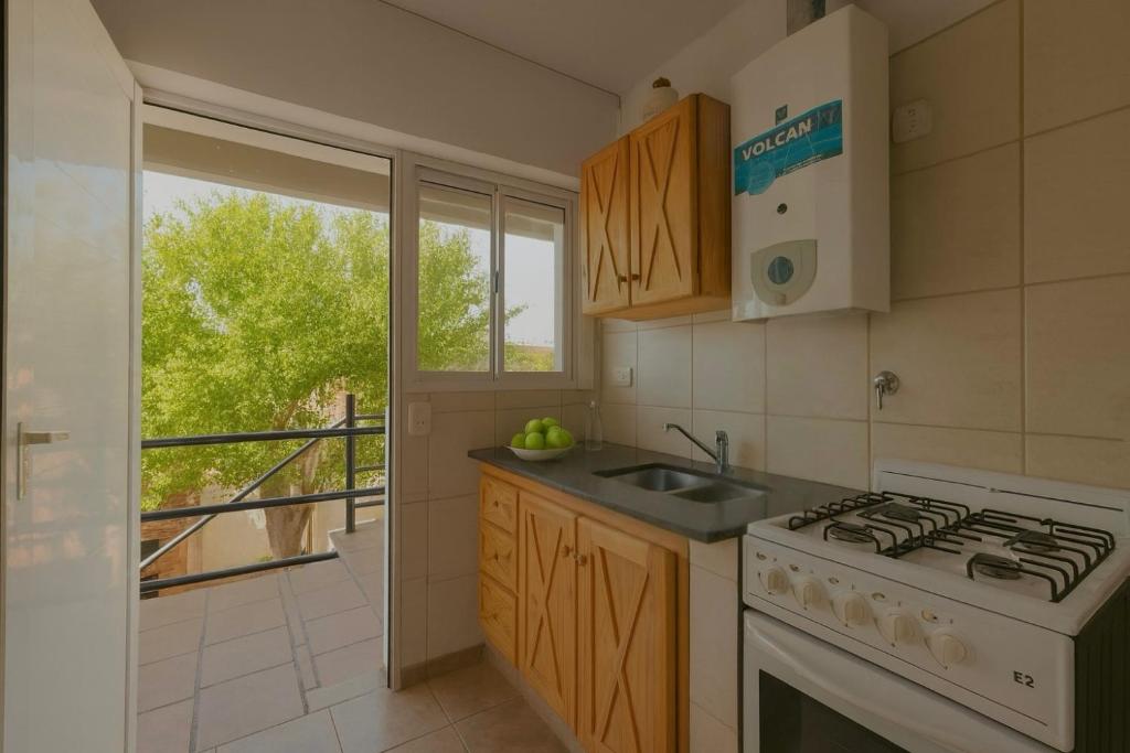 Complejo Hermoseños - by Me Nomad - Housity