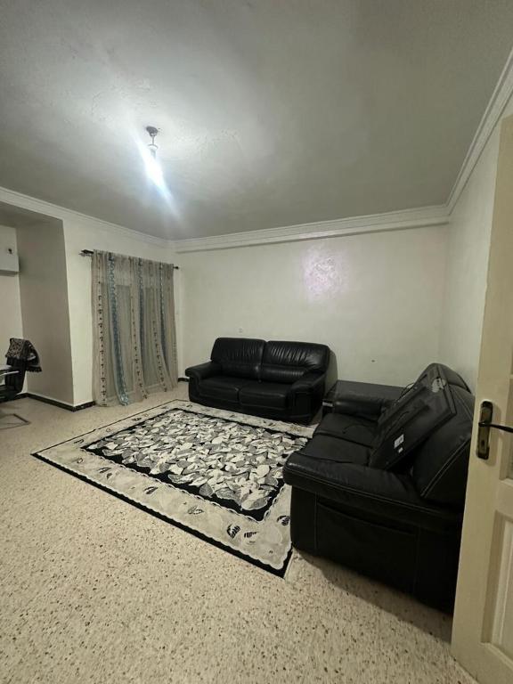 Modern 3-room house with Parking
