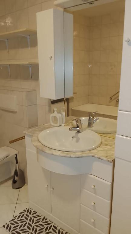 Wohnen auf Zeit UB - Two-Bedroom Apartment