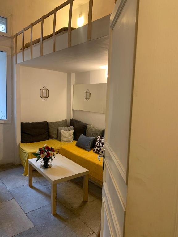 Zona d'estar a Studio Gare Saint-Roch